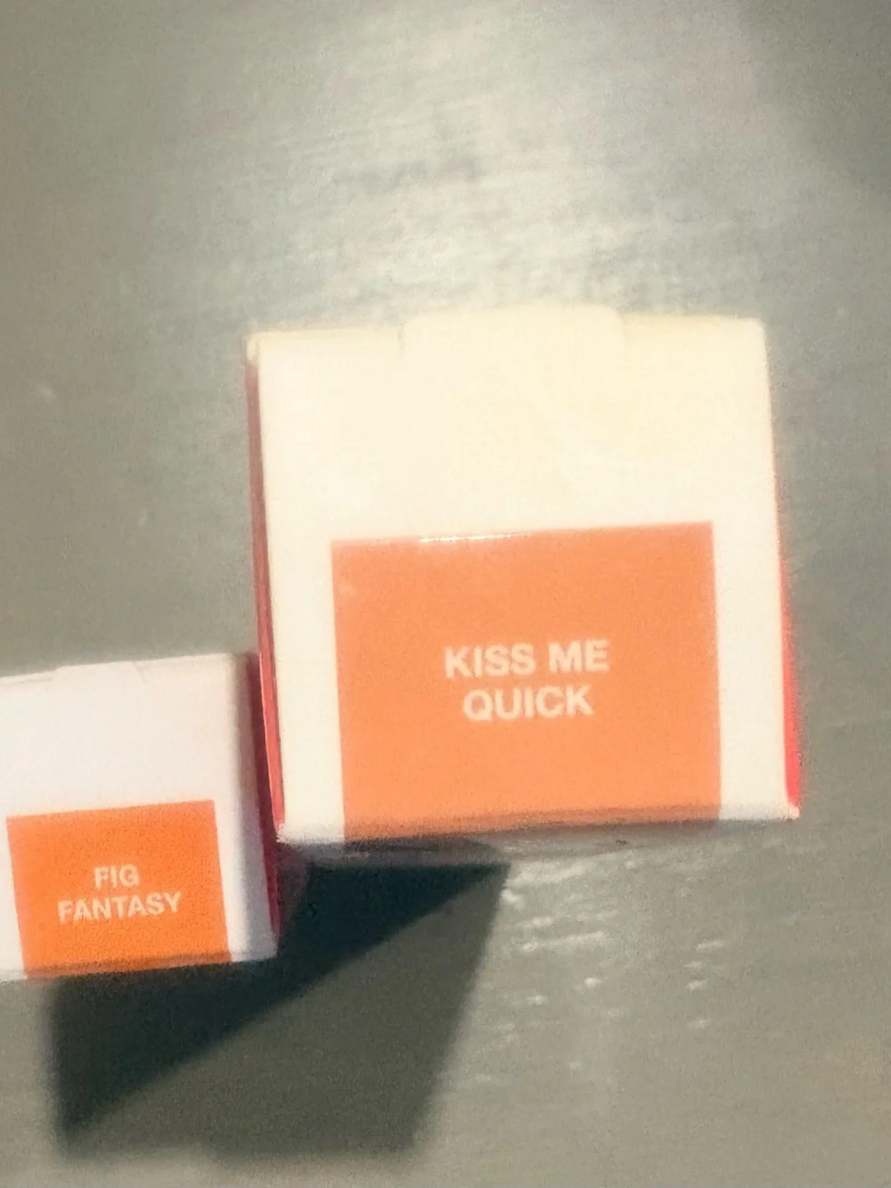 DIBS-Jam Jam Lip Plumping Lipstick Melt & Go To Glossy Balm